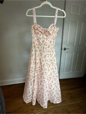 House of CB | Dresses | House Of Cb Isabeau Voluminous Fit Flare Midi Dress Worn Once | Poshmark House of CB | Dresses | House Of Cb Isabeau Voluminous Fit Flare Midi Dress Worn Once | Poshmark